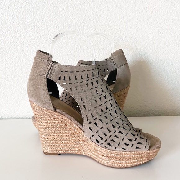 Marc Fisher Helina Jute Espadrille Platform Wedges Taupe  Size 8 - Picture 4 of 9